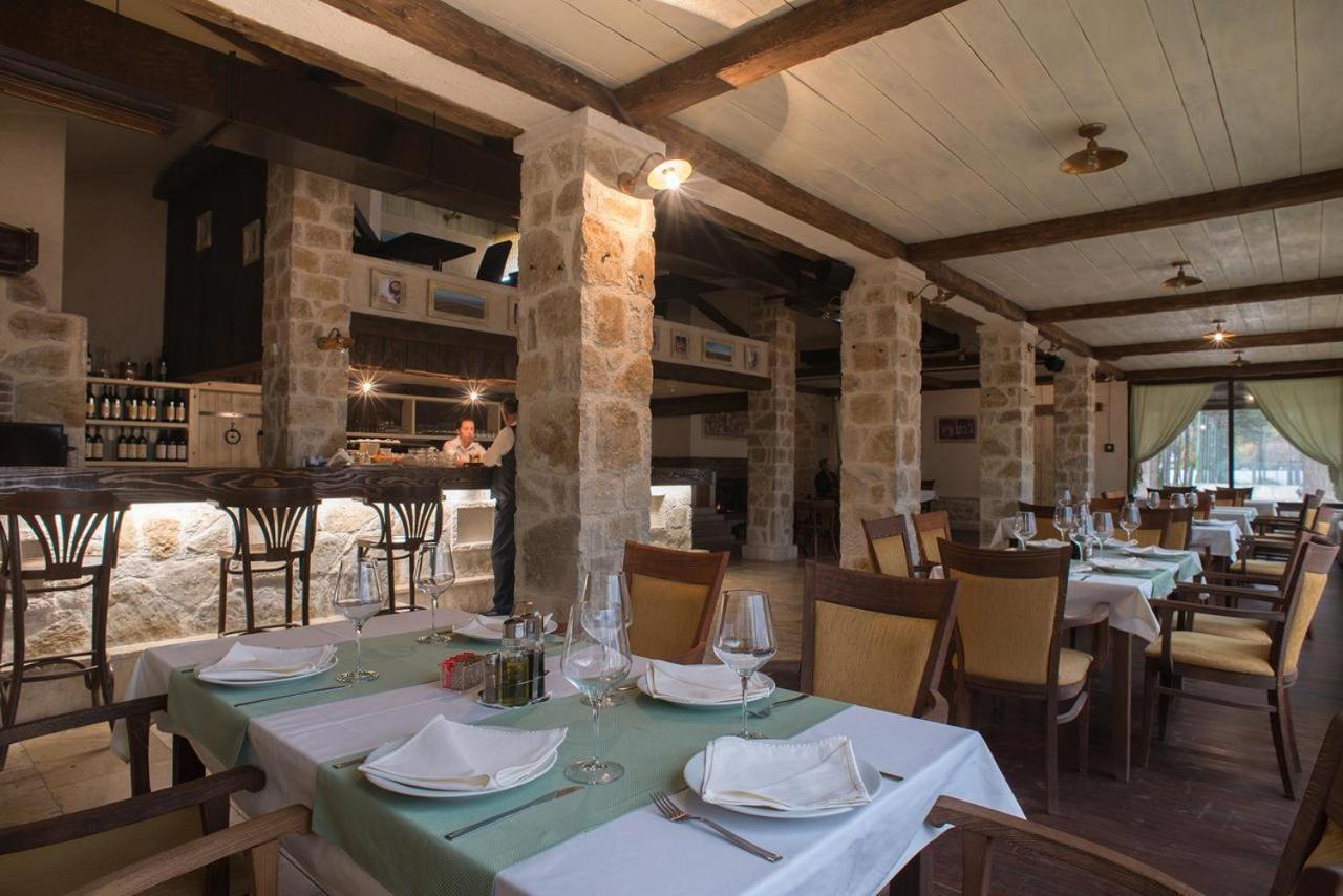 Hotel Trim Nikšić Eksteriør billede
