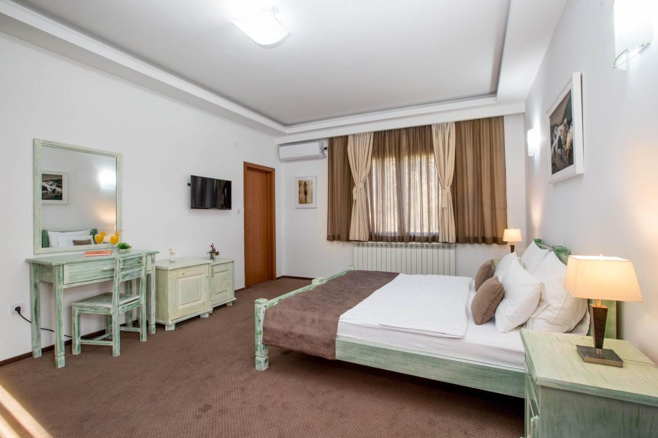 Hotel Trim Nikšić Eksteriør billede